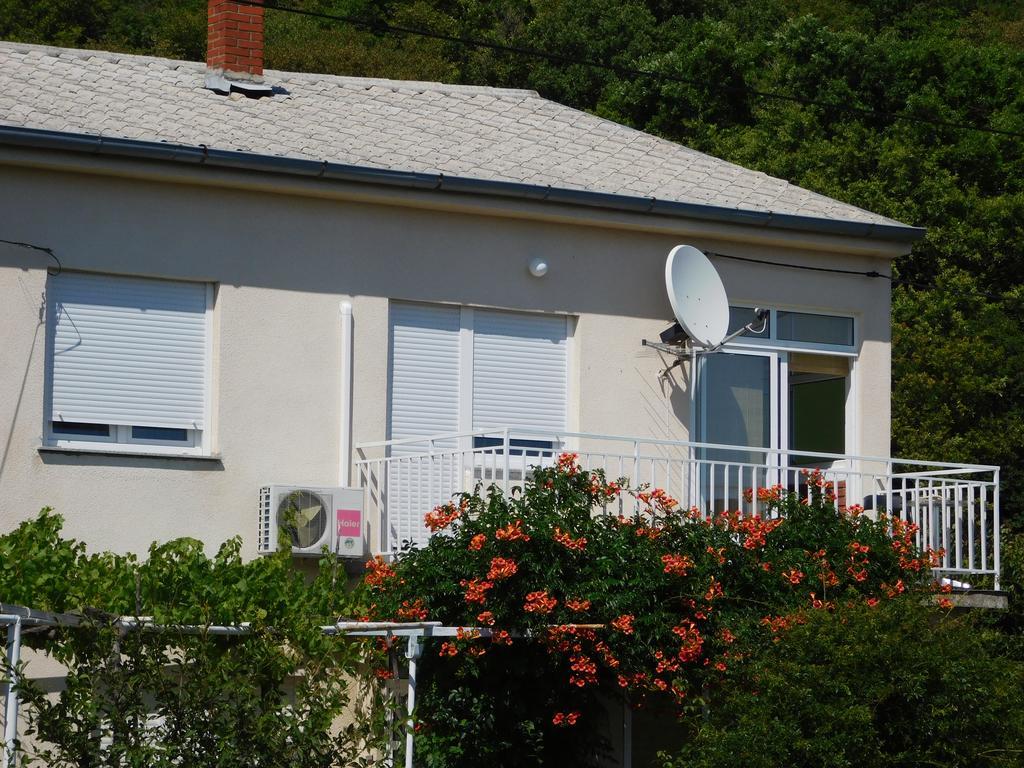 Apartment Varelija Bribir  Eksteriør billede